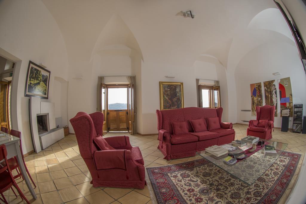 فيلا Palazzo Tronconi Arce المظهر الخارجي الصورة