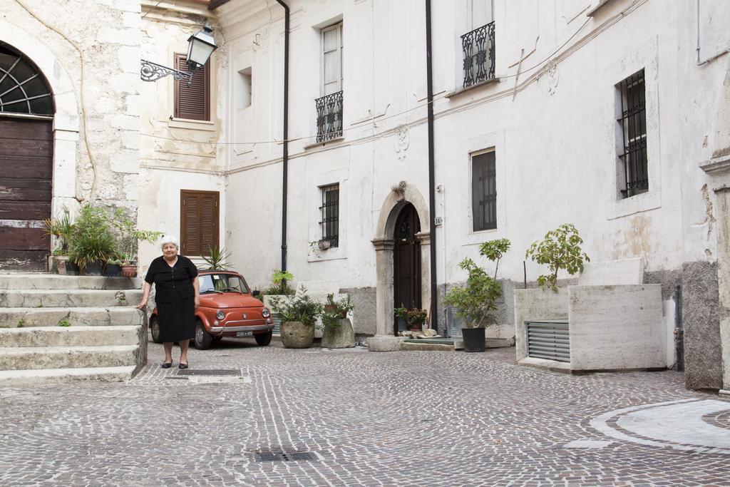 فيلا Palazzo Tronconi Arce المظهر الخارجي الصورة
